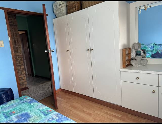 3 BEDROOM FREEHOLD FOR SALE IN HOWICK WEST